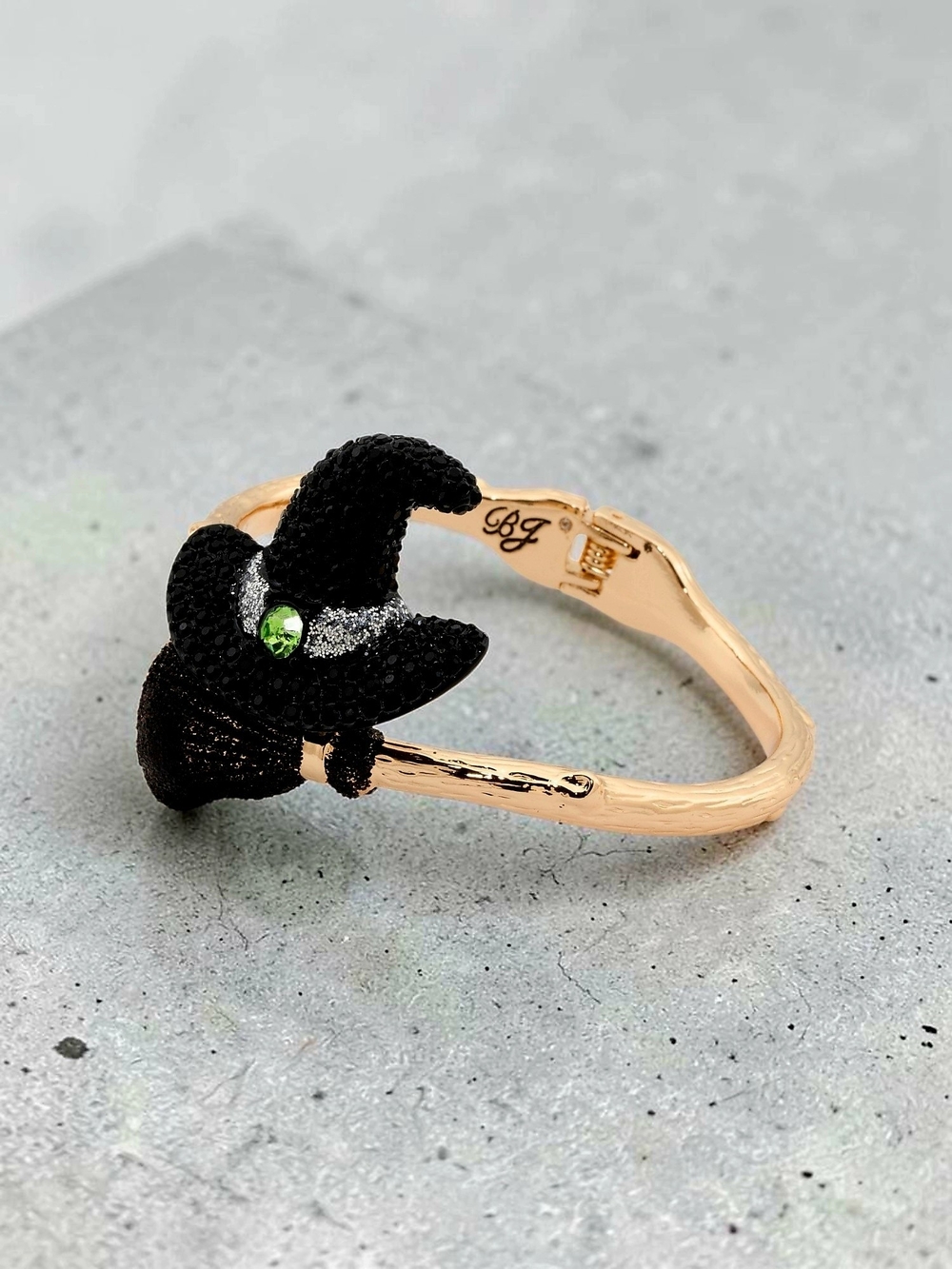 New Betsey Johnson Pave Green Black Witch Hat Bangle Bracelet Halloween NWT